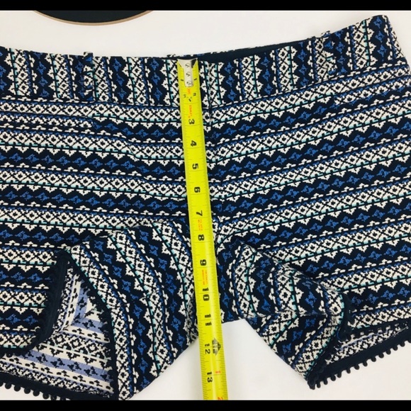 Tribal Aztec blue and cream printed shorts - Picture 5 of 6